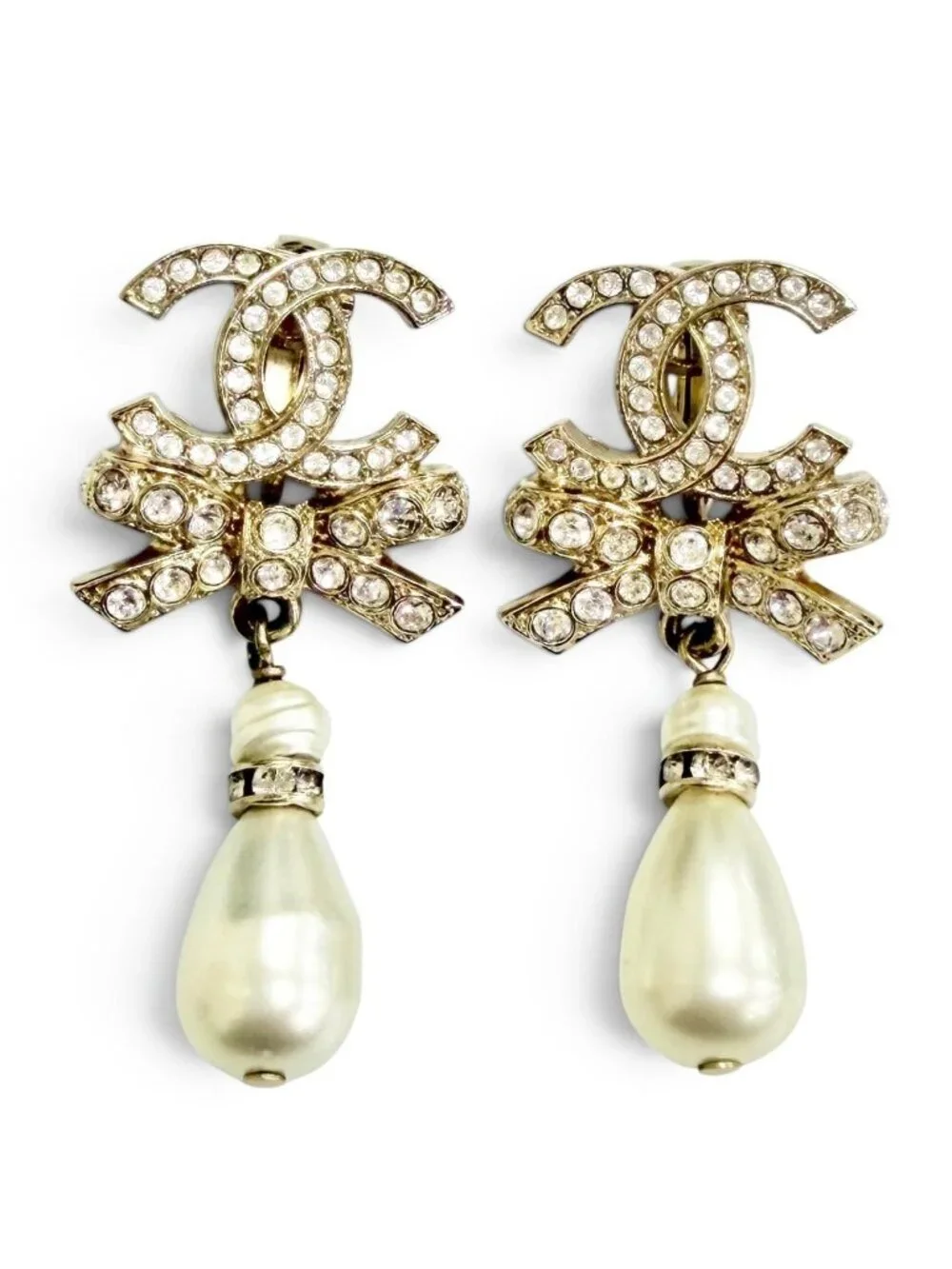 Chanel 23c CC Logo Rhinestone Ribbon Pearl Swing Earrings Gold